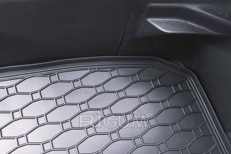 Гумена стелка за багажник Rigum за Toyota Yaris (2012+)