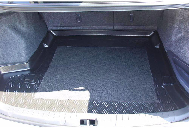 Стелка за багажник Aristar за Toyota Corolla E140 Седан (2007 – 07.2013)