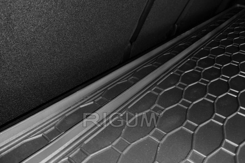 Гумена стелка за багажник Rigum за Mercedes EQB X243 (2022+) и GLB X247 (2019+)