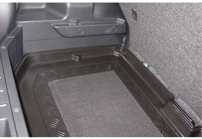 Стелка за багажник Aristar за Nissan Note E11 Hatchback 5 врати (2006–09.2013) долно положение, със и без флексиборд