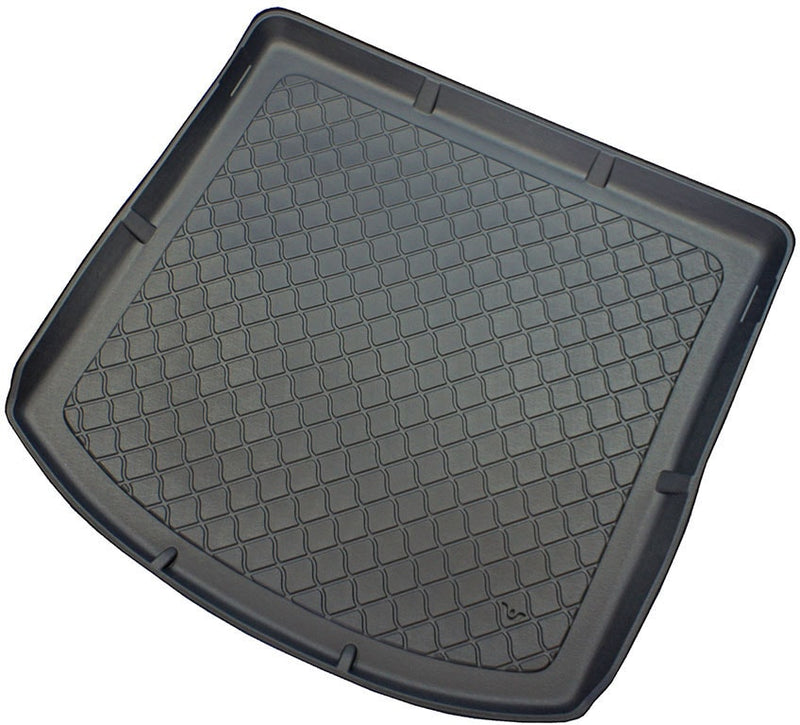 Стелка за багажник Aristar за Volkswagen Touran I (1T) Facelift ван 5 врати, 7 места – 3-ти ред седалки сгънат (2010–2015)