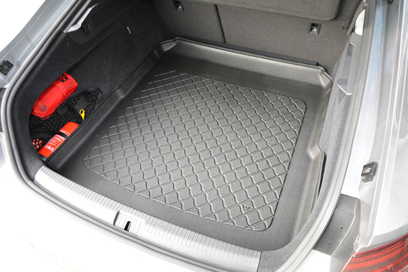 Стелка за багажник Aristar за Volkswagen Arteon (от 06.2017), седан (4 врати), с резервна гума