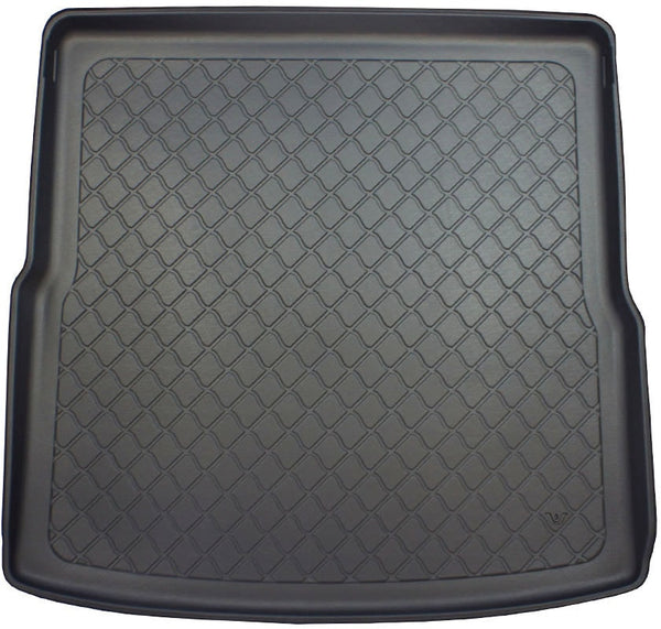 Стелка за багажник ARISTAR за VW Golf V Variant (1K) (06.2007 – 2009), Комби (5 врати), с равен товарен под