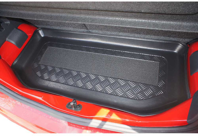 Стелка за багажник Aristar за Seat Mii Hatchback 3/5 врати (2020+), горно положение, подходяща за електрически версии