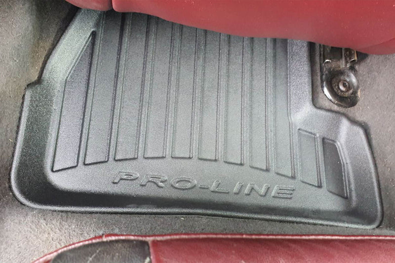 3D Καουτσούκ πατάκια Frogum για Ford Focus MK III (2010-2018) τύπος λεκάνης
