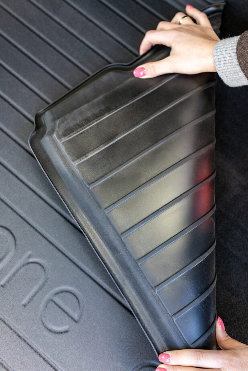 Гумена стелка за багажник Frogum DRY ZONE за Mercedes C-Class W204 Комби (2007–2014) – без органайзер