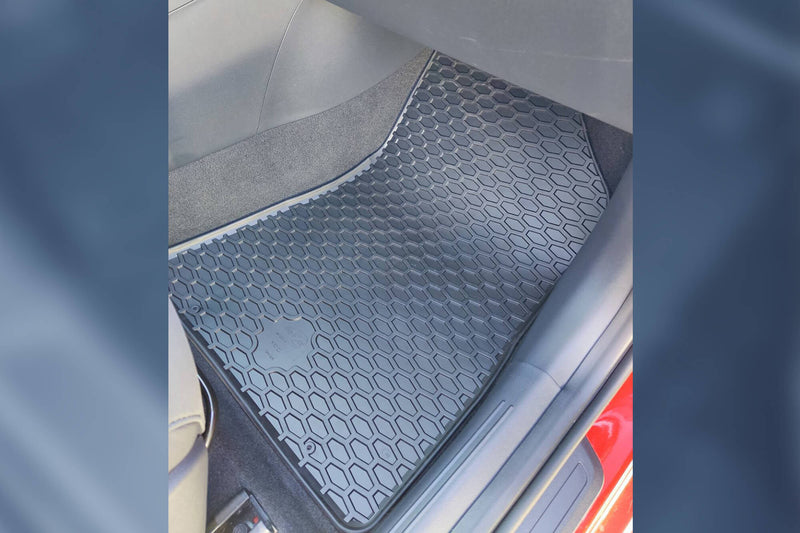Καουτσούκ πατάκια Rezaw-Plast για Hyundai i30 (2016+) τύπος λεκάνης