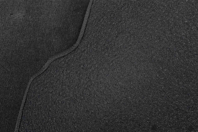 Мокетни стелки Rigum за Mitsubishi Outlander PHEV (2012–2021), 4 части, черни