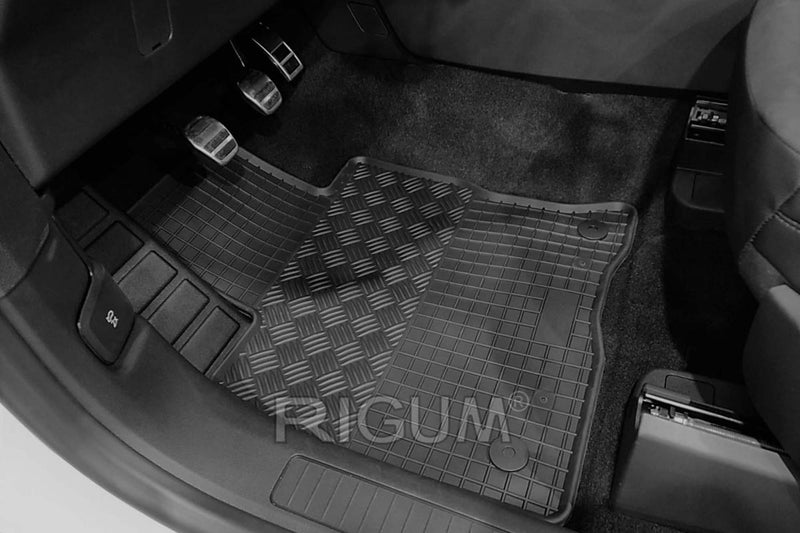 Ταπέτα από καουτσούκ Rigum για Ford Kuga (2019+)