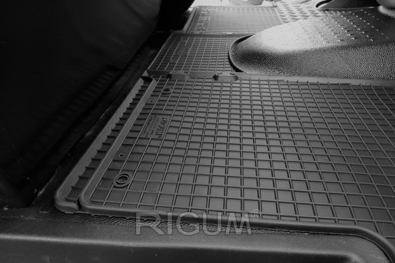 Καουτσούκ πατάκια Rigum για VW T5/T6 (2003-2019), 3 θέσεις