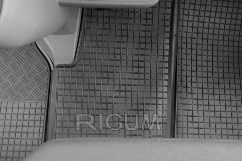 Χαλάκια από καουτσούκ Rigum για VW Crafter (2017+) 3 μέρη