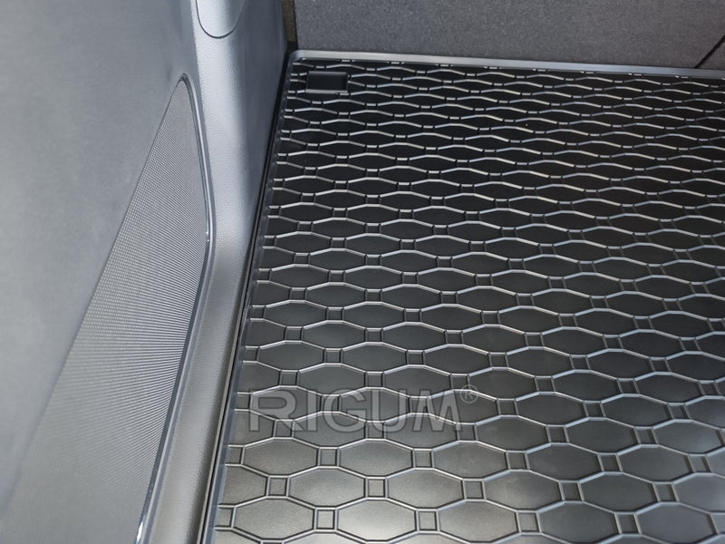 Гумена стелка за багажник Rigum за Honda HR-V (2022+)