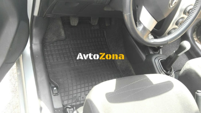 Гумени стелки за Toyota Yaris (2005-2011) / Great Wall Voleex C10 - Avtozona